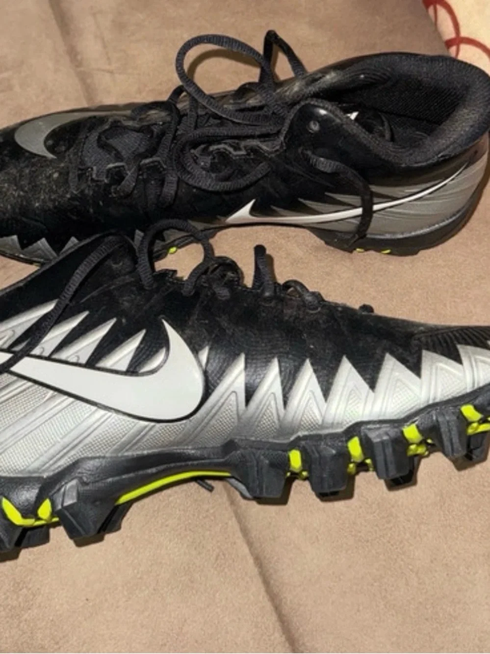 Nike Black, Silver and Neon Green Athletic Cleats